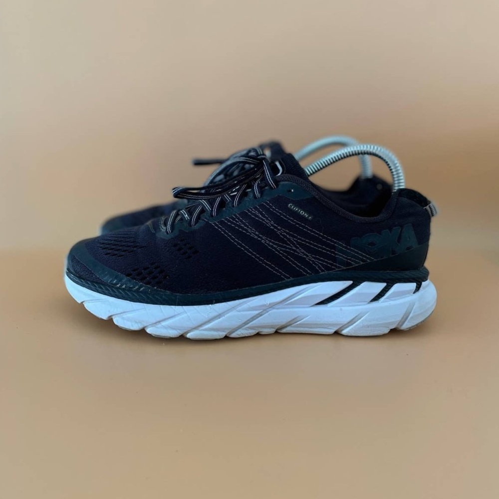 Hoka One Clifton 6 Running Shoes